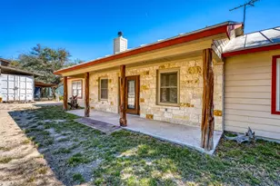 1129 Lonesome Loop, Blanco, TX 78606 - Photo 4