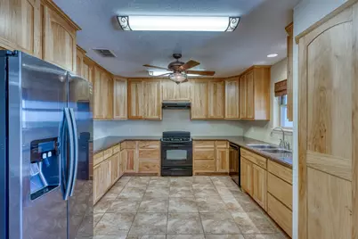 1129 Lonesome Loop, Blanco, TX 78606 - Photo 10