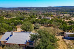 1129 Lonesome Loop, Blanco, TX 78606 - Photo 40