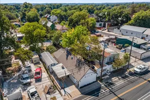 2606 Santa Rosa St, Austin, TX 78702 - Photo 8