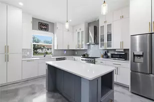 724 Ramsey Ave, Rockdale, TX 76567 - Photo 6