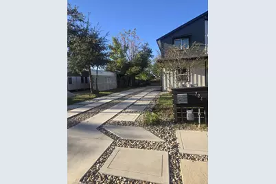 724 Ramsey Avenue, Rockdale, TX 76567 - Photo 2