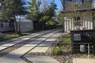 724 Ramsey Ave, Rockdale, TX 76567 - Photo 2