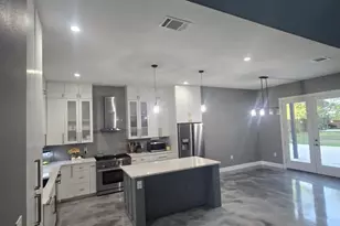 724 Ramsey Ave, Rockdale, TX 76567 - Photo 8