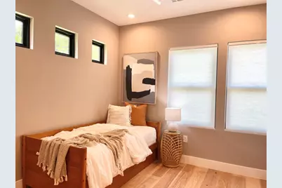 3405 Woodrow Street, Austin, TX 78705 - Photo 12