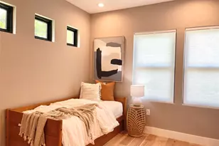 3405 Woodrow St, Austin, TX 78705 - Photo 12