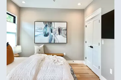 3405 Woodrow Street, Austin, TX 78705 - Photo 10