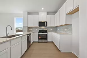 210 Morett Dr, Uhland, TX 78640 - Photo 12