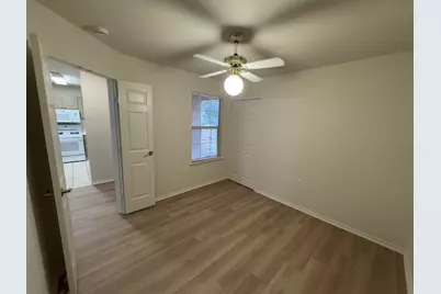 109 Plover Pass, Georgetown, TX 78633 - Photo 16