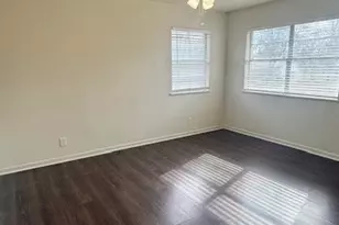 800 Otis St, Taylor, TX 76574 - Photo 12