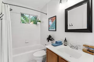 1914 Garden St, Austin, TX 78702 - Photo 20