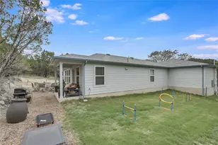 3703 Stillwood Ln, Lago Vista, TX 78645 - Photo 16