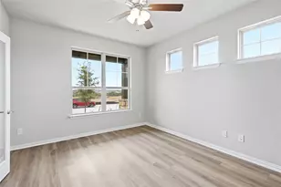 15201 Peach Rise Dr, Manor, TX 78653 - Photo 12