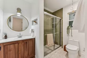 1101 Manlove St, Austin, TX 78741 - Photo 20