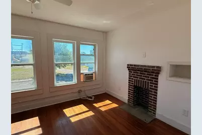 323 E Avenue C Avenue, Robstown, TX 78380 - Photo 10