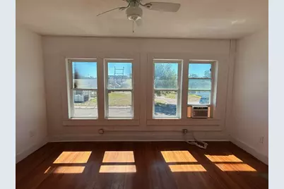 323 E Avenue C Avenue, Robstown, TX 78380 - Photo 8