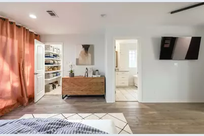 3927 Knollwood Drive, Austin, TX 78731 - Photo 16