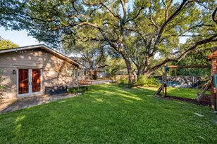 3927 Knollwood Dr, Austin, TX 78731 - Photo 26