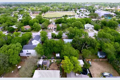 6115 Carnation Terrace, Austin, TX 78741 - Photo 4