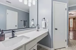 6614 Roseborough Dr, Austin, TX 78747 - Photo 20