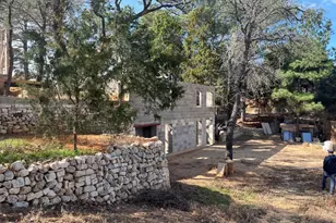 104 Lilly Ln, Elgin, TX 78621 - Photo 12
