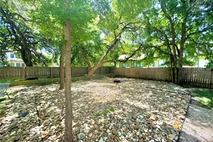 4501 Whispering Valley Dr, Austin, TX 78727 - Photo 40