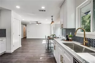 6220 Blarwood Dr, Austin, TX 78745 - Photo 16