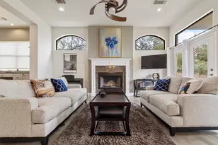 6 Monarch Oaks Ln, Austin, TX 78738 - Photo 4