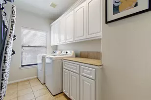 6 Monarch Oaks Ln, The Hills, TX 78738 - Photo 28