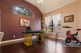 6 Monarch Oaks Ln, The Hills, TX 78738 - Photo 18