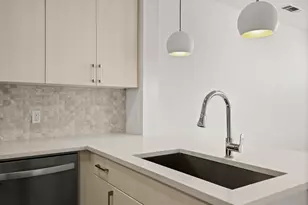 6324 N Lamar Blvd, Austin, TX 78752 - Photo 6