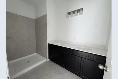 114 Cherry Blossom Lane, Taylor, TX 76574 - Photo 10