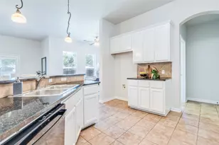 813 Kingston Lacy Blvd, Pflugerville, TX 78660 - Photo 6