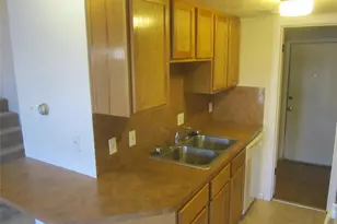 8616 Putnam Dr, Austin, TX 78757 - Photo 10