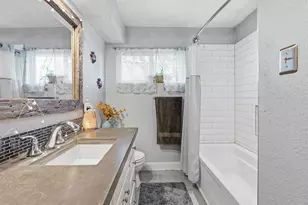 700 Corral Ln, Austin, TX 78745 - Photo 16