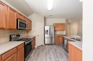 240 King Elder Ln, Leander, TX 78641 - Photo 4