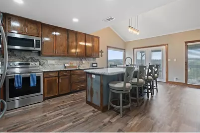 321 Venture Boulevard S, Leander, TX 78645 - Photo 2