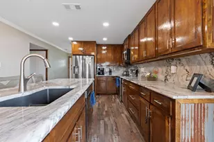 321 Venture Blvd S, Leander, TX 78645 - Photo 4