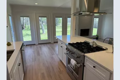 7313 Rhett Place, Austin, TX 78744 - Photo 10