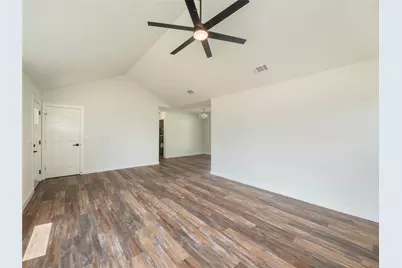 109 Elizabeth Drive, Spicewood, TX 78669 - Photo 6