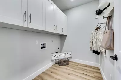 18322 Lake Oaks Drive, Jonestown, TX 78645 - Photo 28