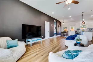 18322 Lake Oaks Dr, Jonestown, TX 78645 - Photo 6