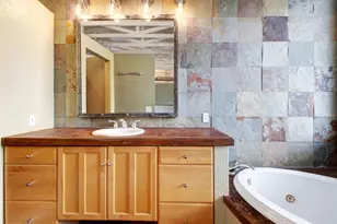 1308 W North Loop Blvd W, Austin, TX 78756 - Photo 16