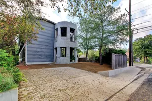 1308 W North Loop Blvd W, Austin, TX 78756 - Photo 2