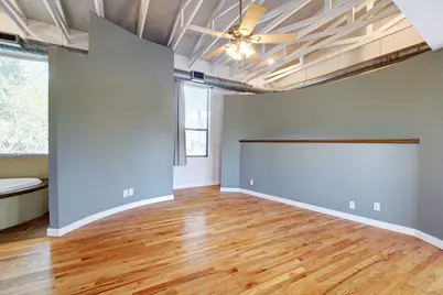 1308 W North Loop Boulevard W #B, Austin, TX 78756 - Photo 12