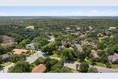 11310 Spicewood Club Drive #19, Austin, TX 78750 - Photo 2