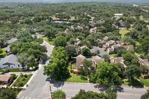 11310 Spicewood Club Dr, Austin, TX 78750 - Photo 32