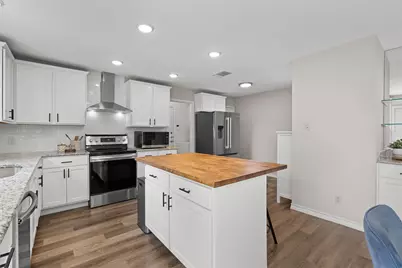 11310 Spicewood Club Drive #19, Austin, TX 78750 - Photo 14