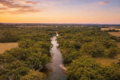 1274 County Road 2806, Lampasas, TX 76550 - Photo 4