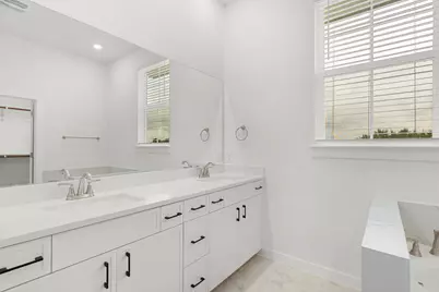 201 Flora Springs Cove, Liberty Hill, TX 78642 - Photo 16
